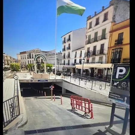 Rondabella 3 Parking Centro Ciudad *